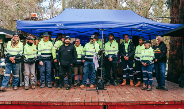 Get involved-Volunteer-with-Youth-Futures-Perth-03